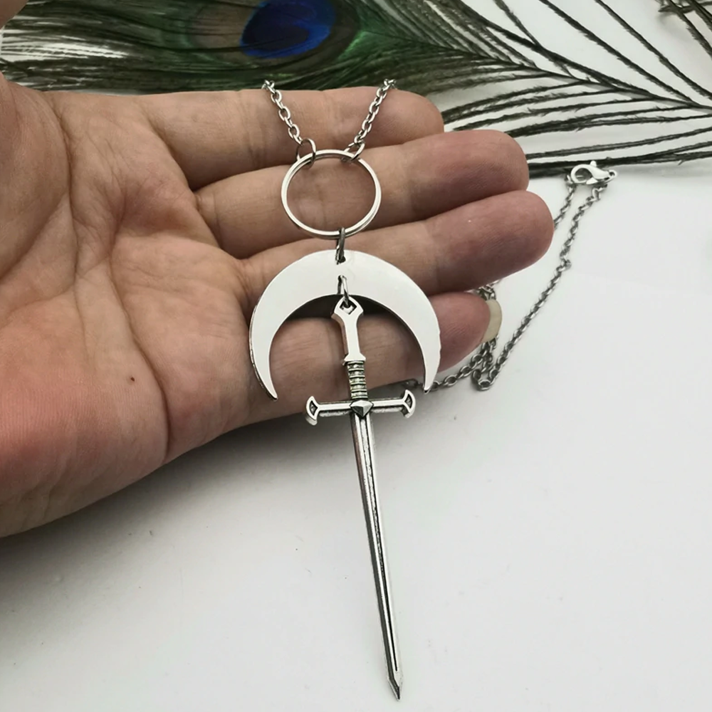 zincalloysilverswordpendantnecklacewithcrescent3