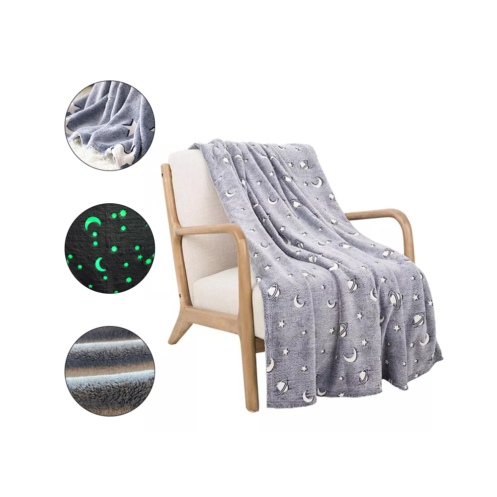 Super Soft & Plush Magic Glow In The Dark Blanket4