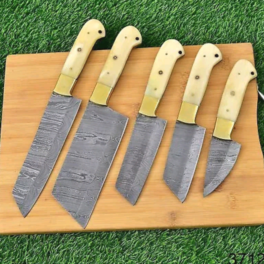 Best damascus steel knives set in Washington.jpg
