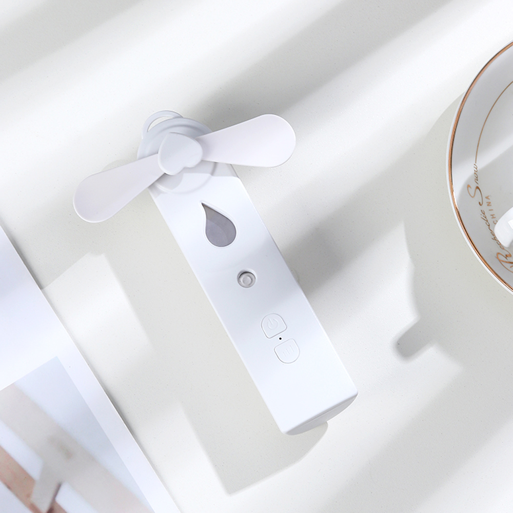 Portable 2 in 1 Mini Fan Humidifier4