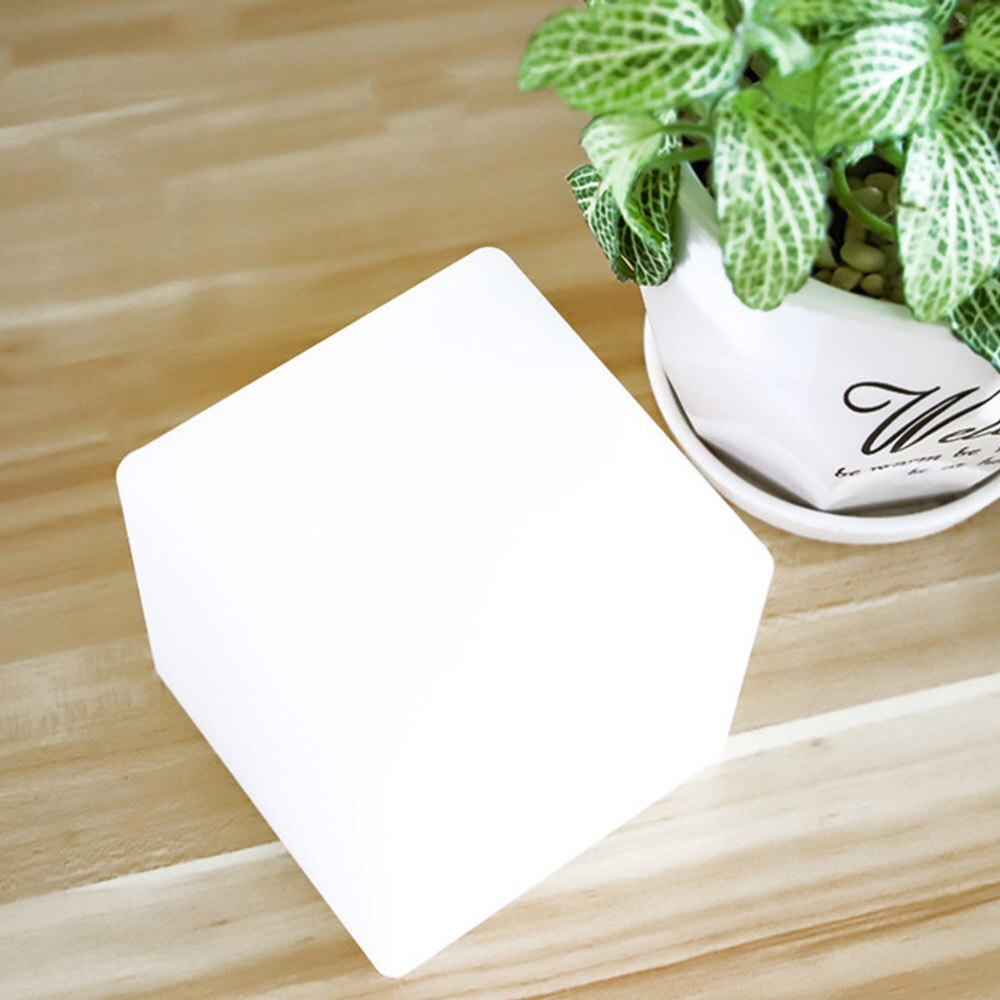 Color Changing LED Cube Light With Remote Control 3