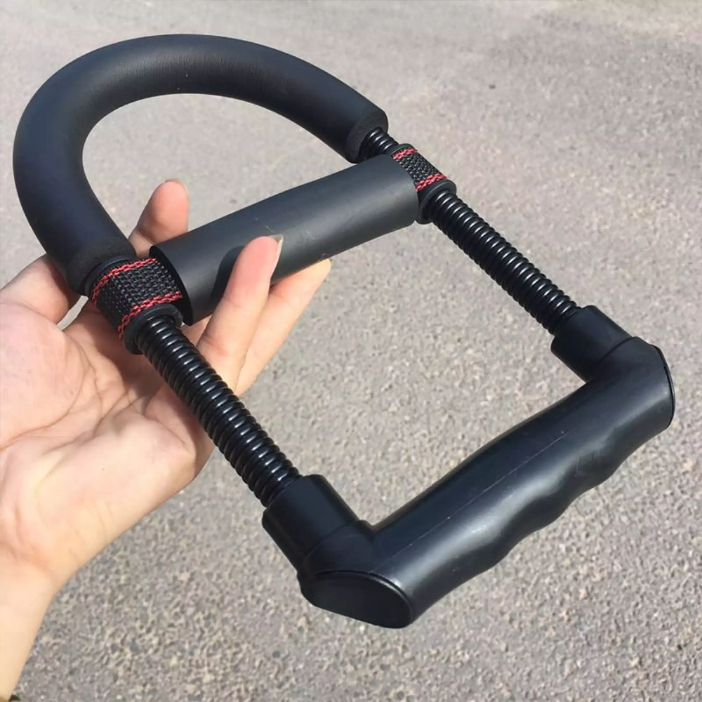 Fitness gift ideas for weightlifters and gym enthusiasts