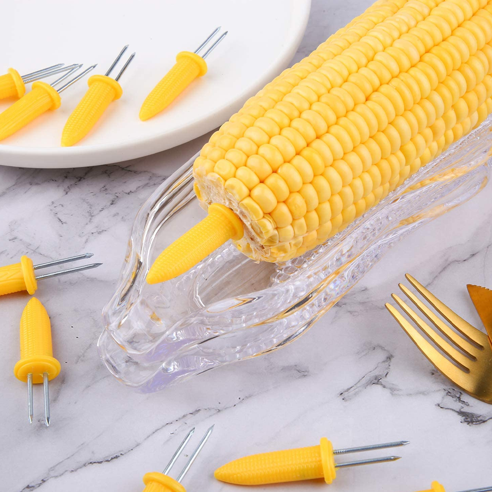 cornholders1