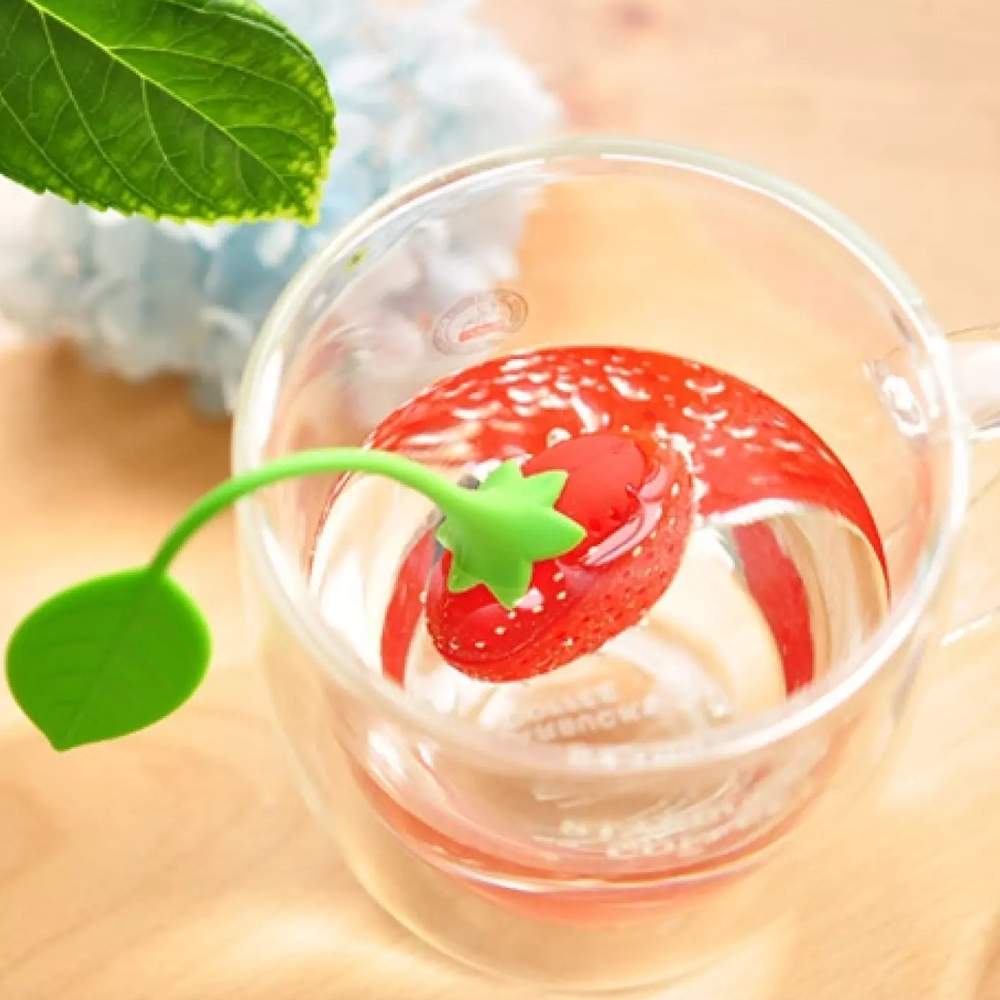Strawberryteainfuser3