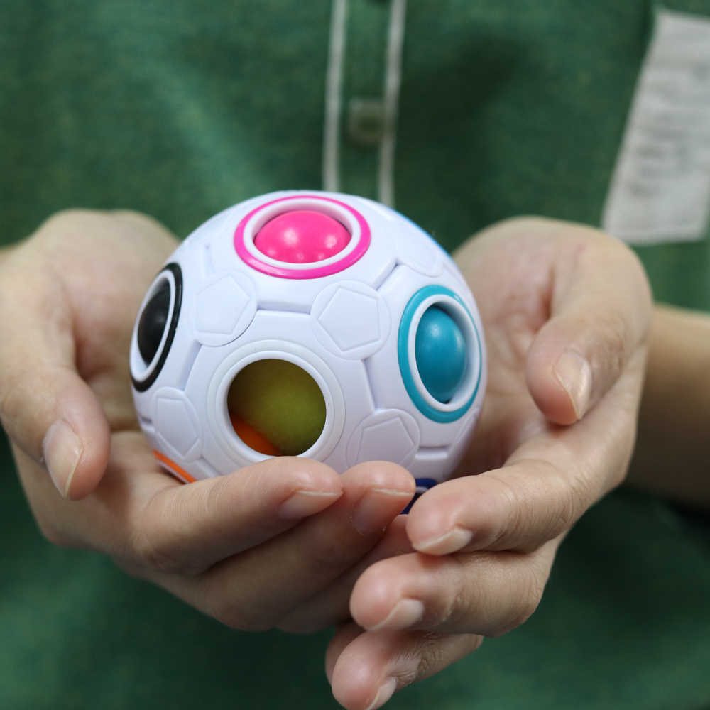 Match The Color Rainbow Puzzle Ball Fidget Toy 2