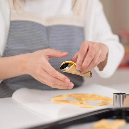 Easy Cannoli Maker1