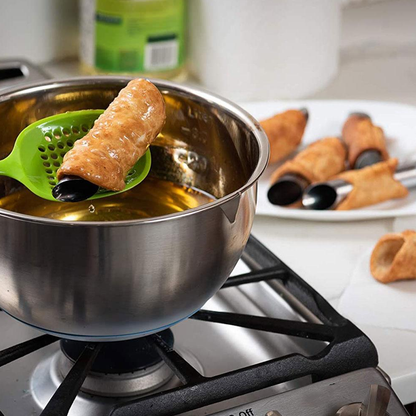 Easy Cannoli Maker3