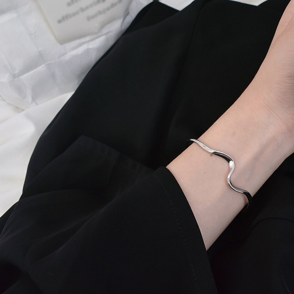 wavebracelets1