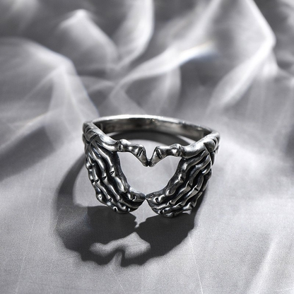 silverskullhandheartring5