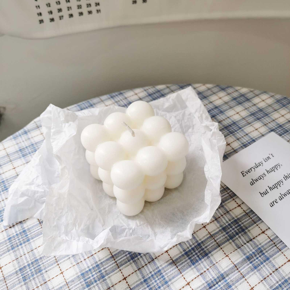 Scented Cube Bubble Candle For Destressing 2