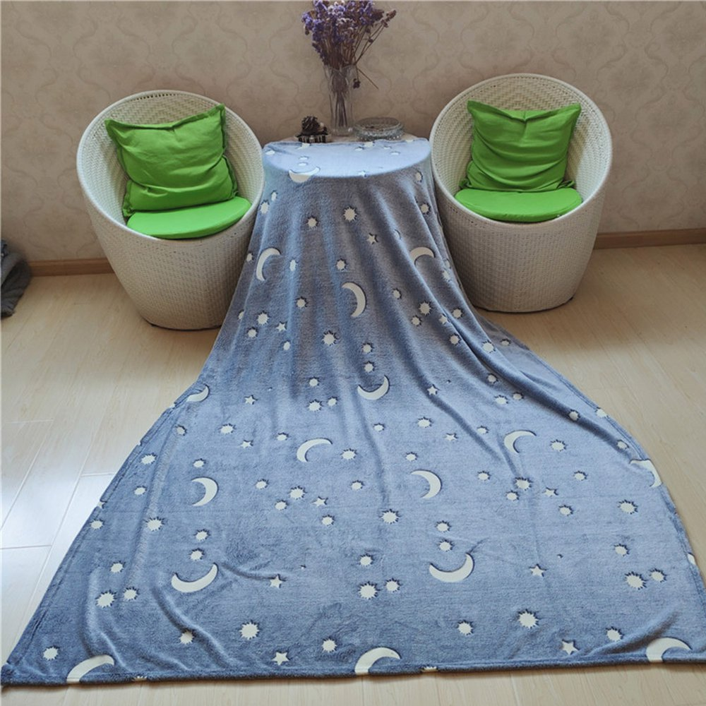 Super Soft & Plush Magic Glow In The Dark Blanket2