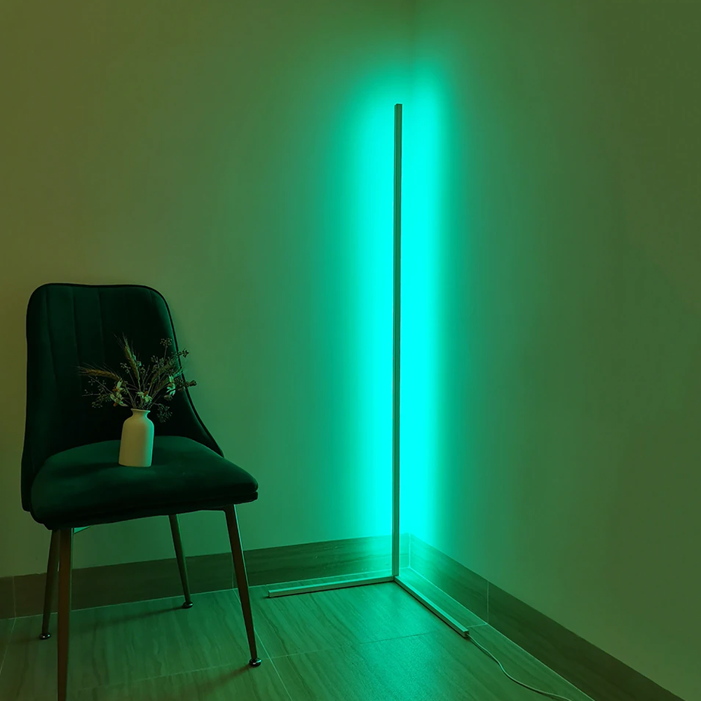 Color-Changing LED RGB Floor Lamp With Wireless Control 4