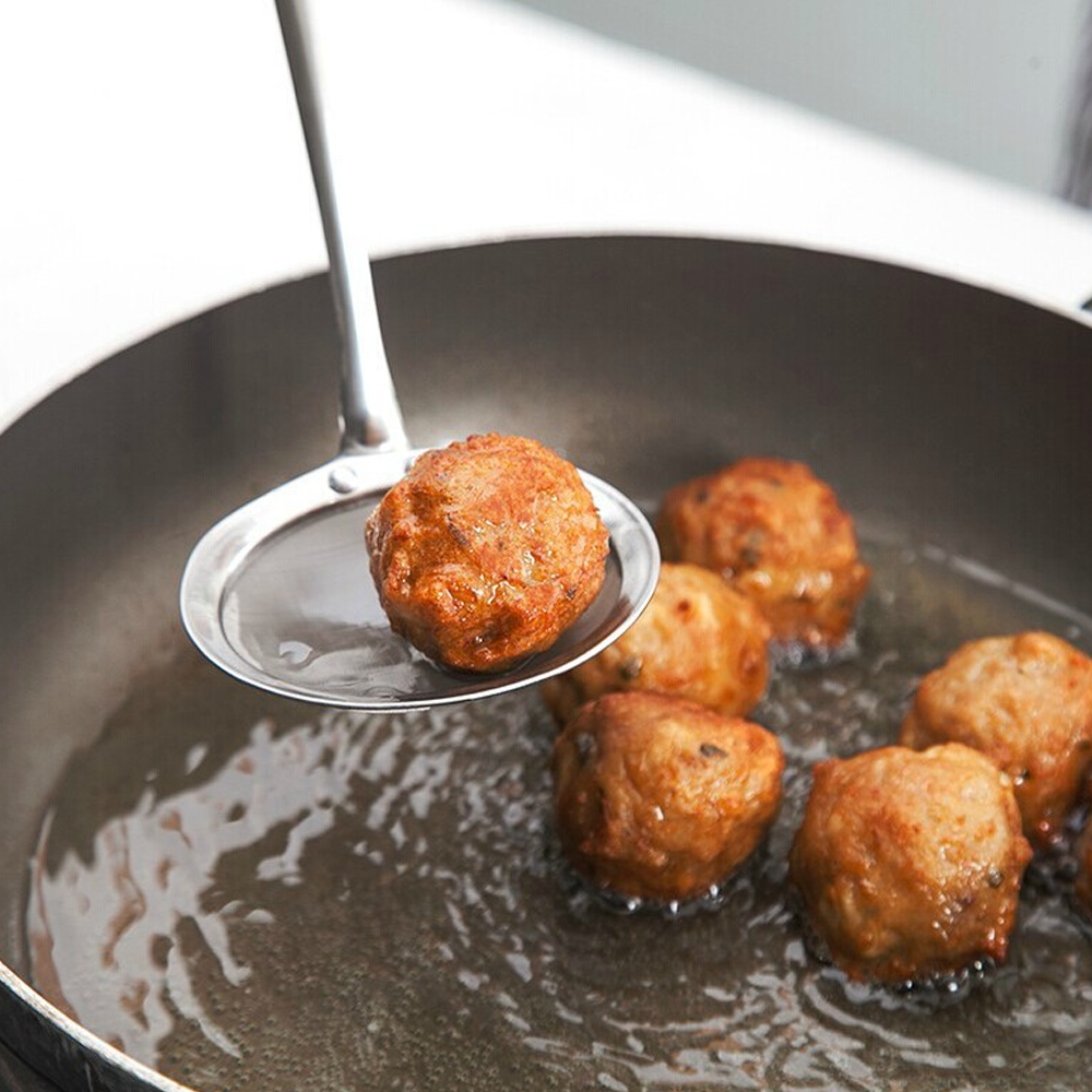 stainlesssteeloilcolanderspoon4.png