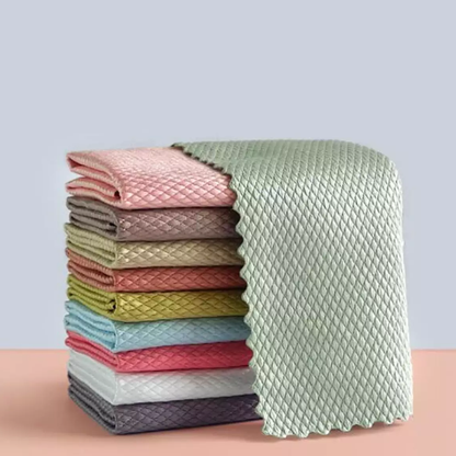 fishscalemicrofiberpolishingcleaningcloth5.png