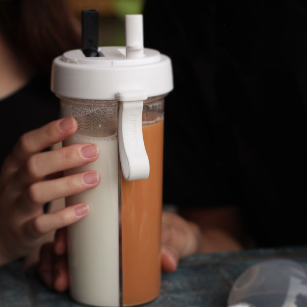 dualtastesdualdrinkwaterbottle6.png