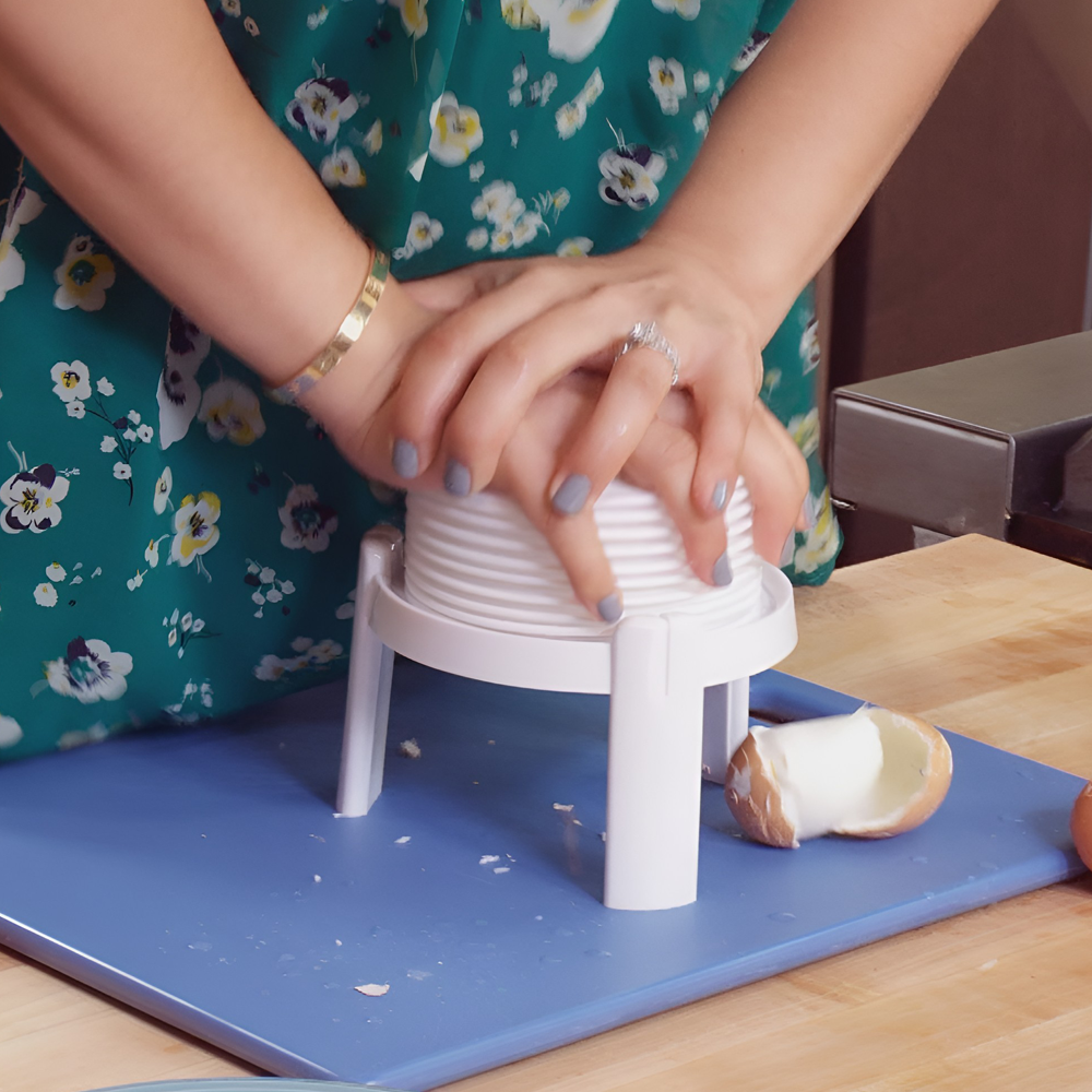 Perfect Eggstractor Egg Peeler