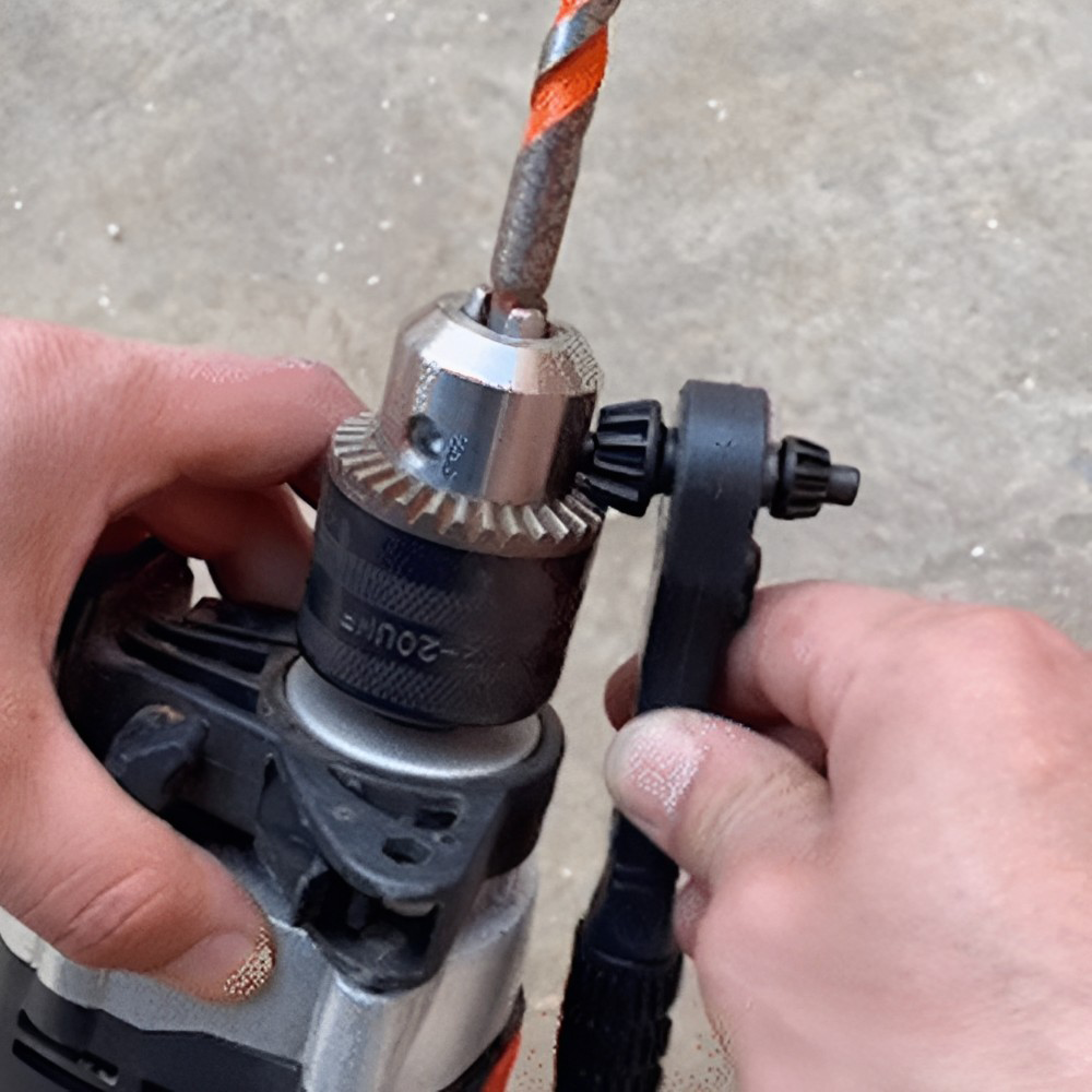 2in1drillchuckratchetspanner3.png
