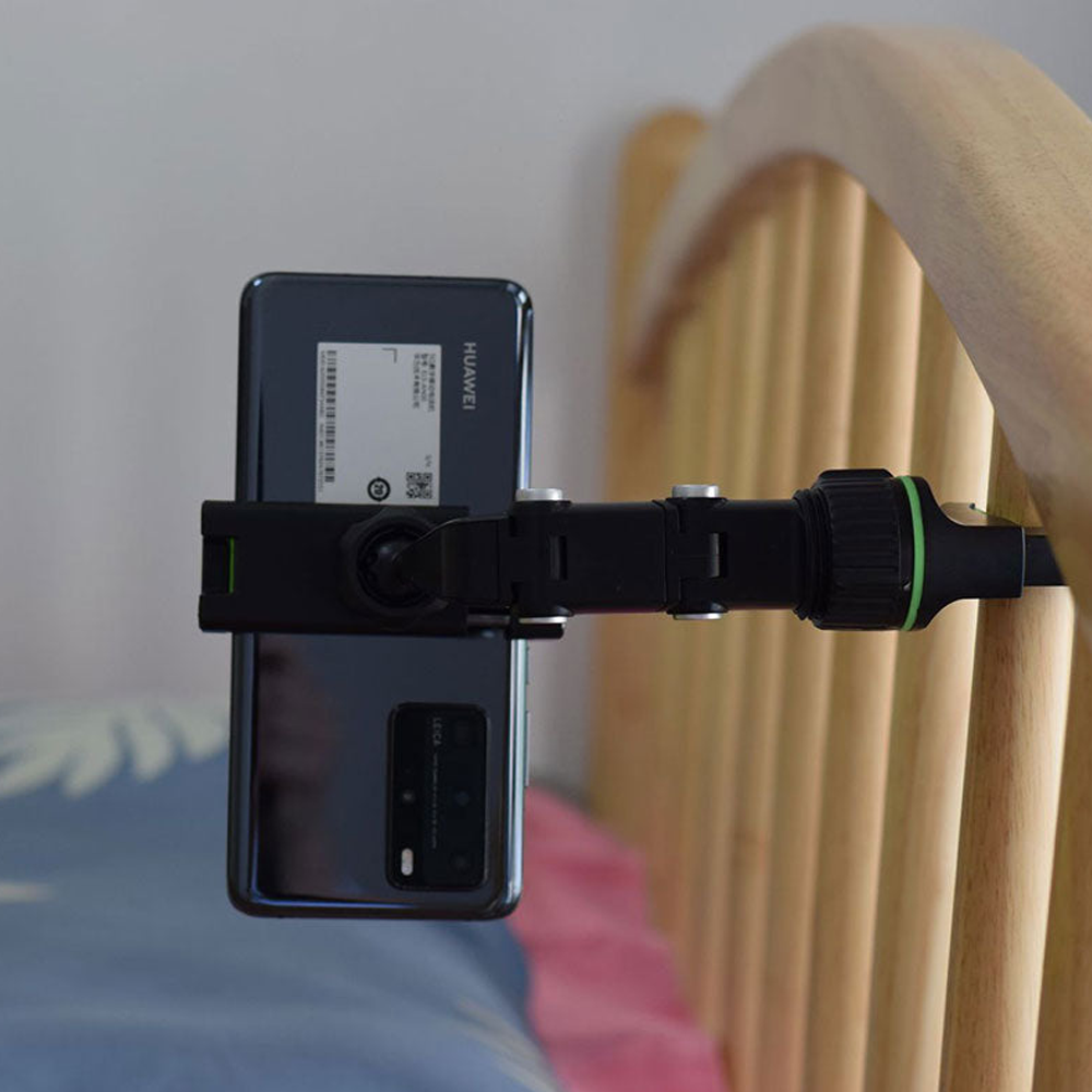 rearviewmirrorphoneholder9.png