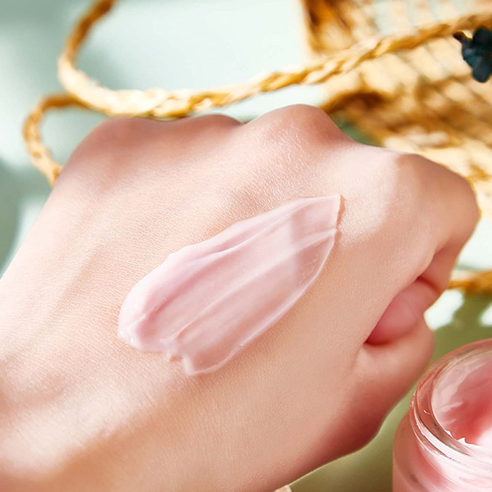 magicalperfectingbasefaceprimerunderfoundation1.png