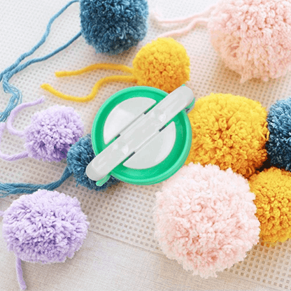 diypompommaker4pieceset3.png