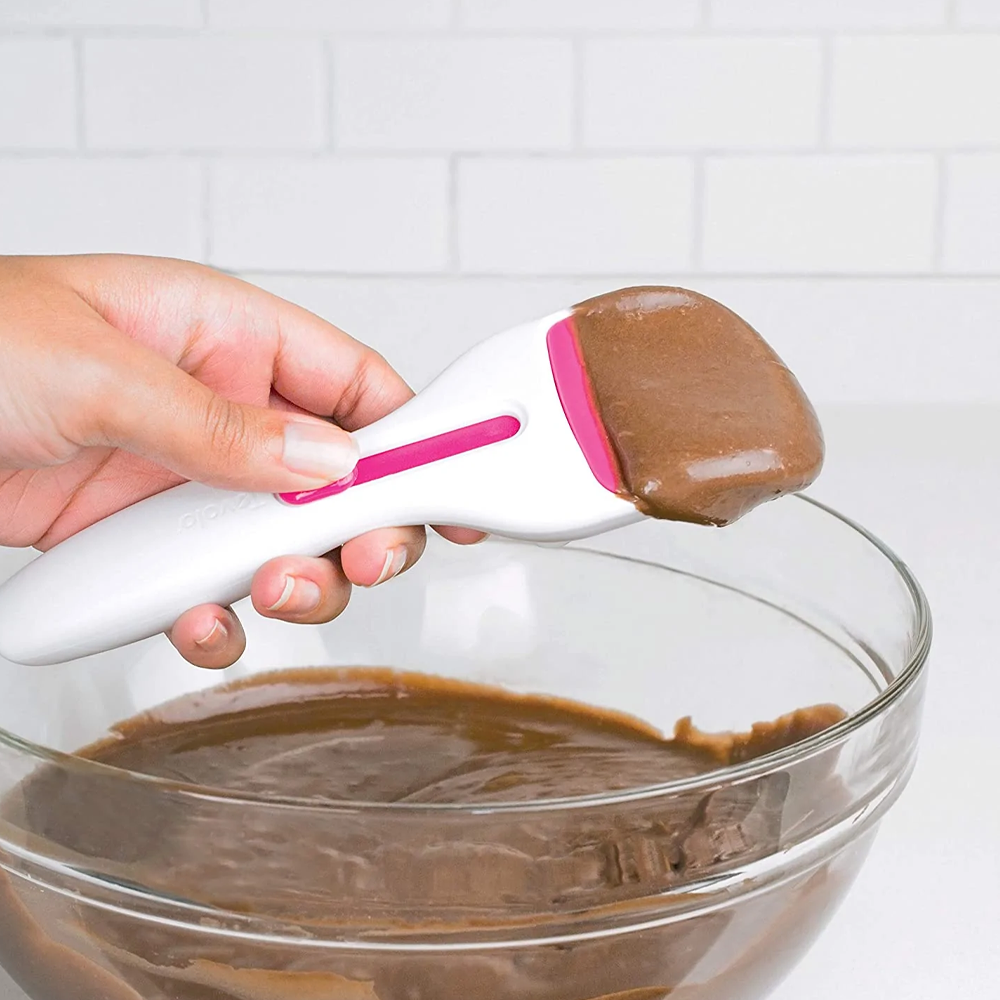 cupcakescoop2.png