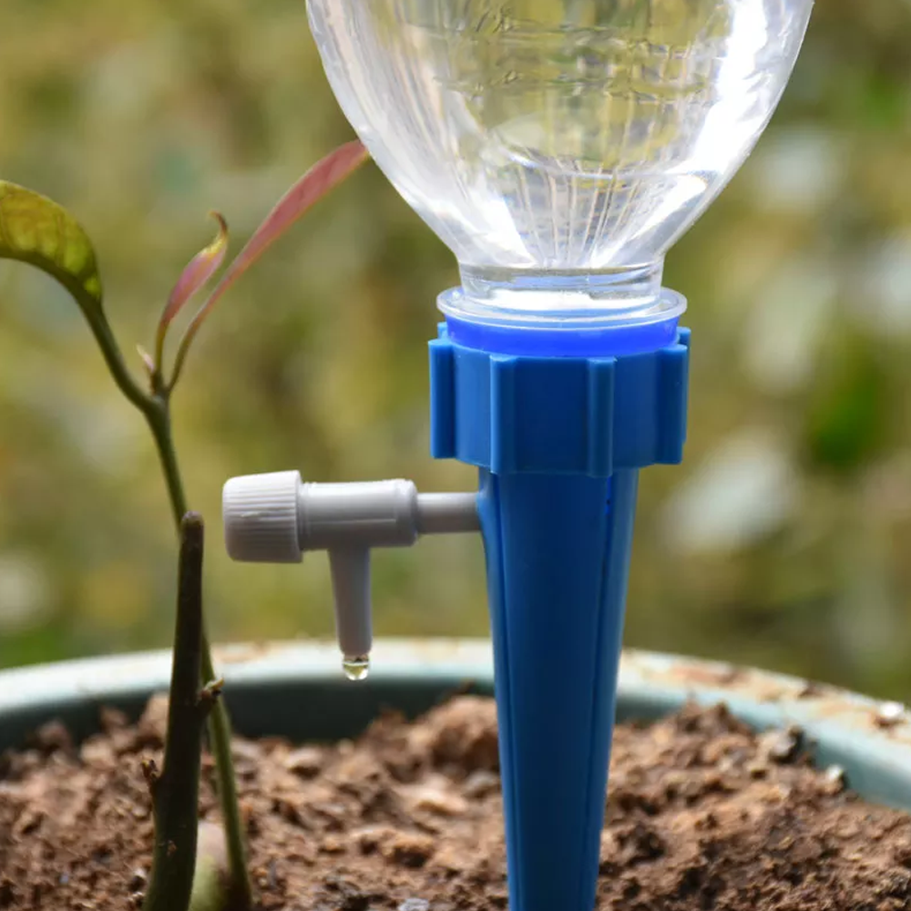 wateringspikesforplants4.png