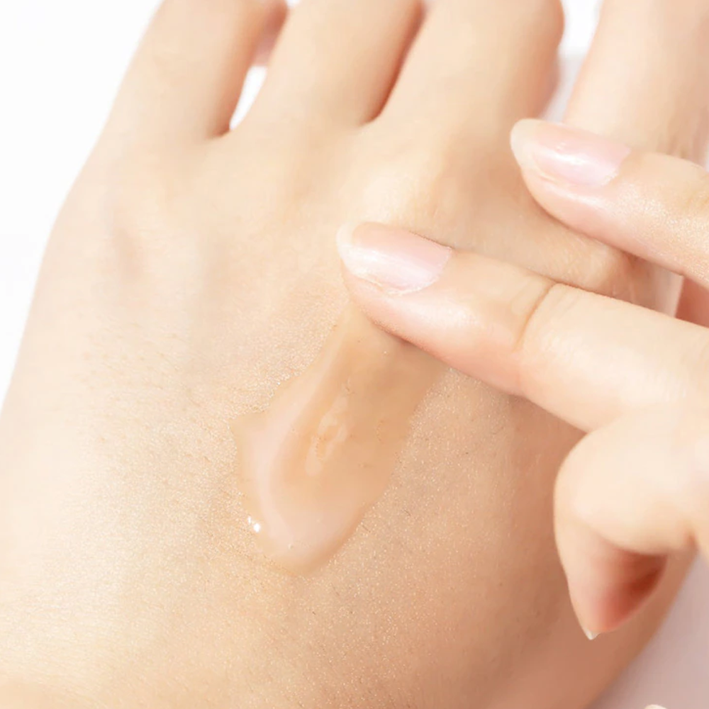 dropofyouthretinolserumforskinrejuvenation2.png