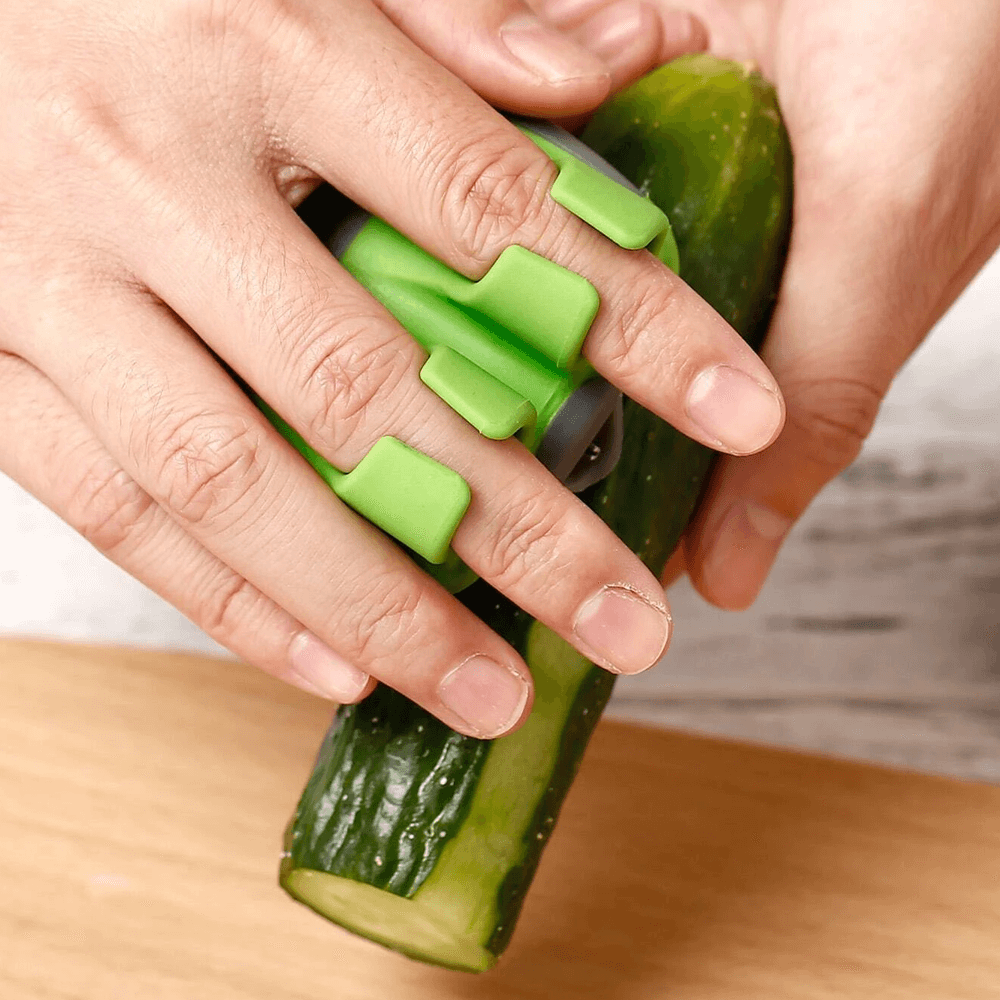 fruitandvegetablepeeler3.png