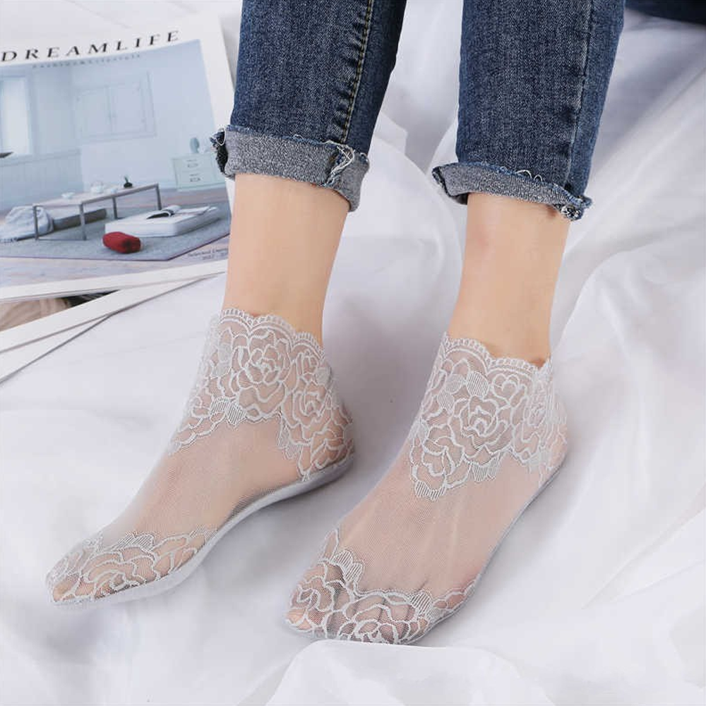 ladiesfashionlacesocksgrey.png