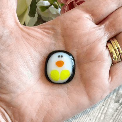 A Little Pocket Penguin Hug 7