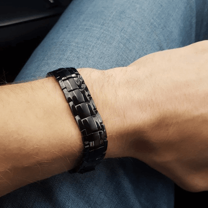 magneticfitprobraceletblack.png