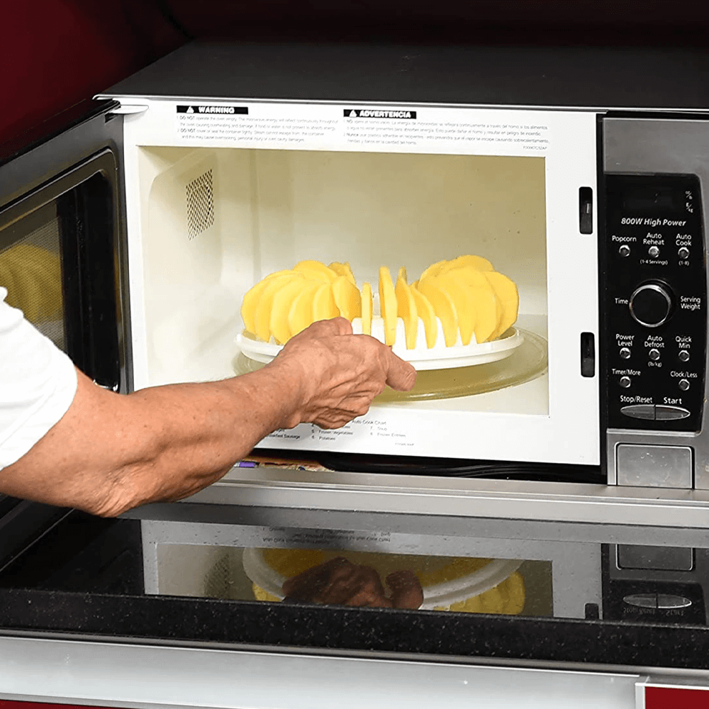 homemadepotatochipsmicrowavetray2.png