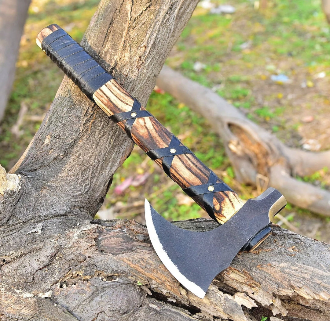 Handmade Custom Axes for Huntersjpeg