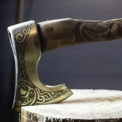 handforgedcarbonsteelhuntingaxeSjpeg