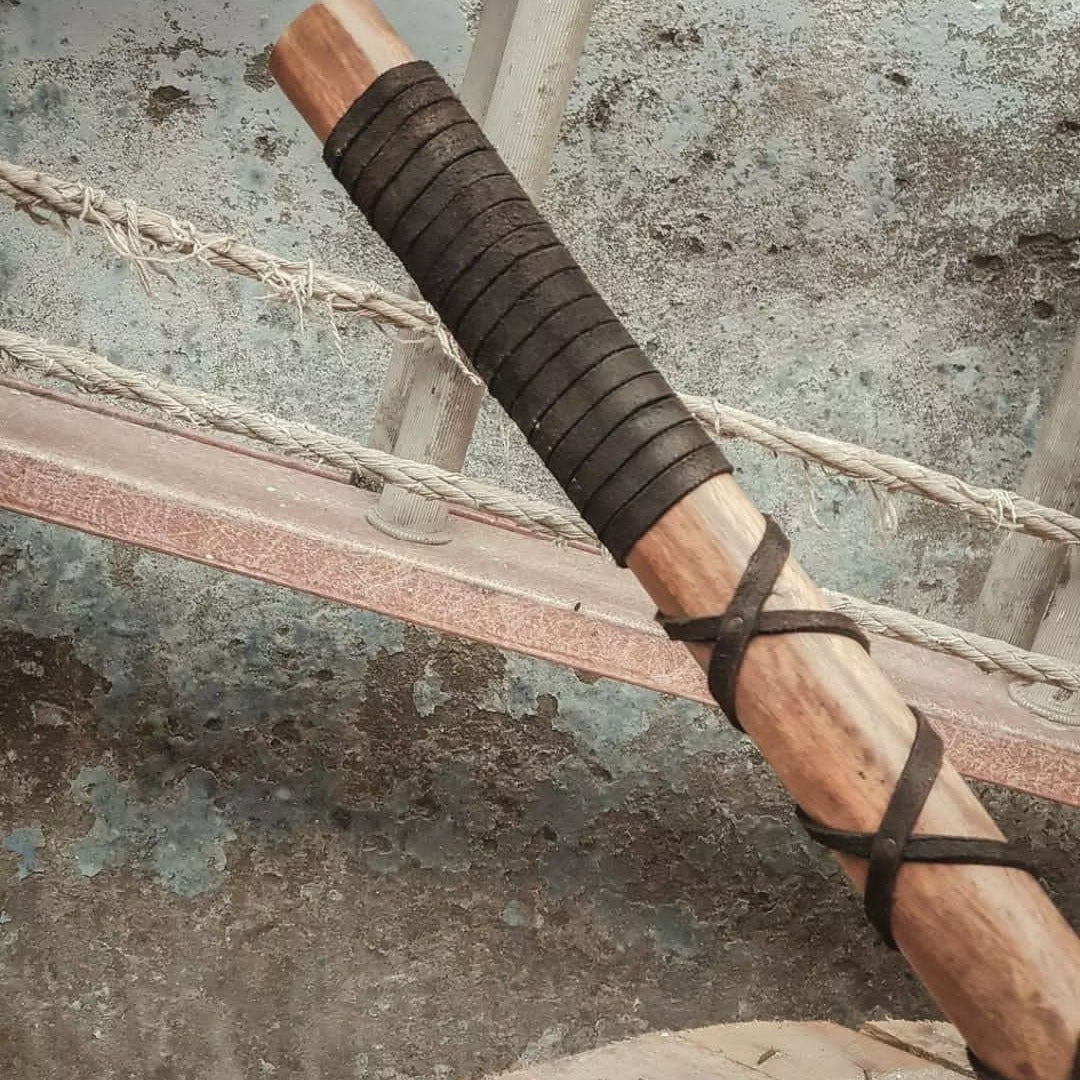 what-is-hand-forged-carbon-steel-hunting-axx.jpeg