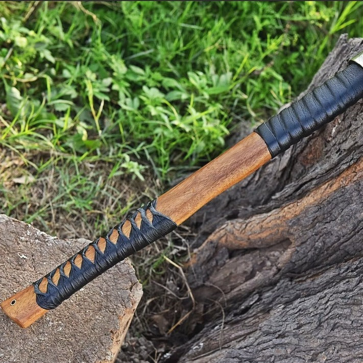 Hand Forged Hunting Axe for salejpeg