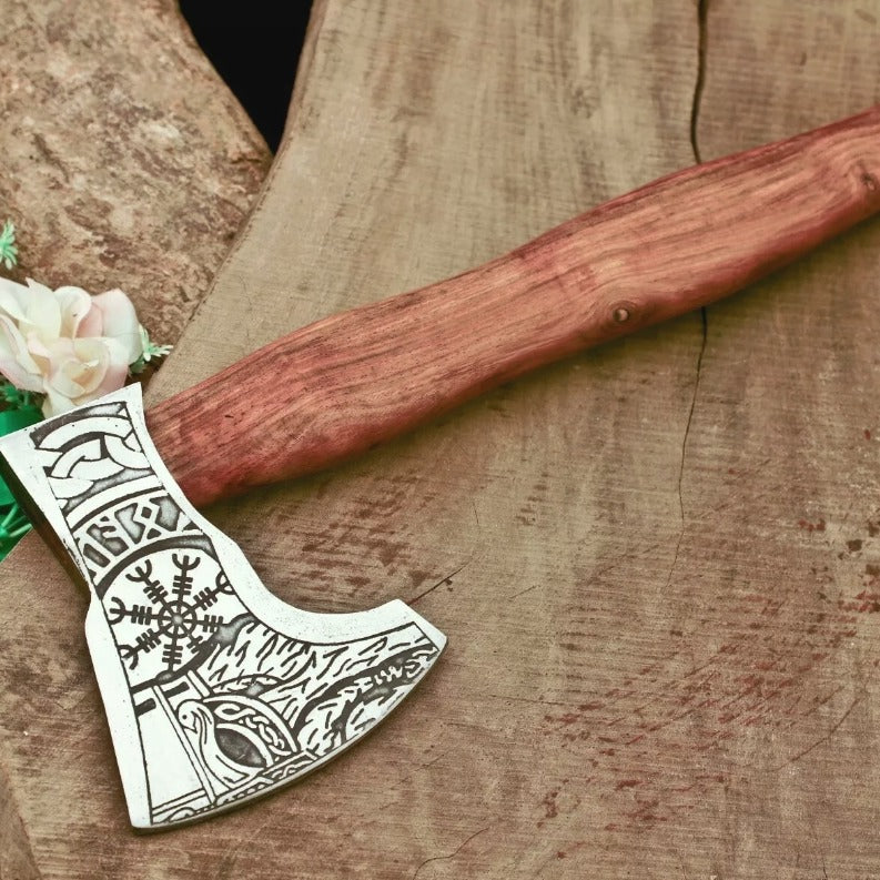 HandForgedDamascusSteelTomahawkVikingAxereviewsjpeg