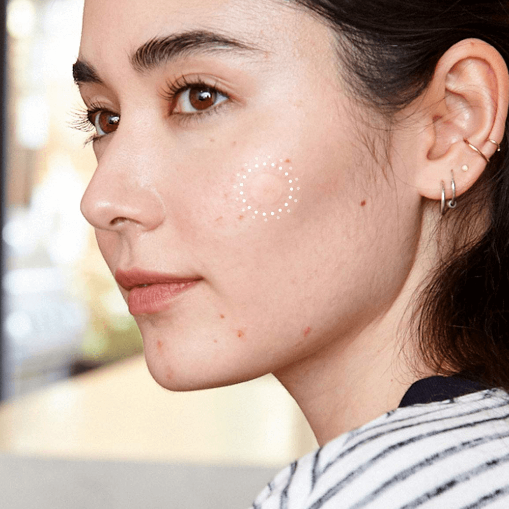 Applying skin tag patch at home