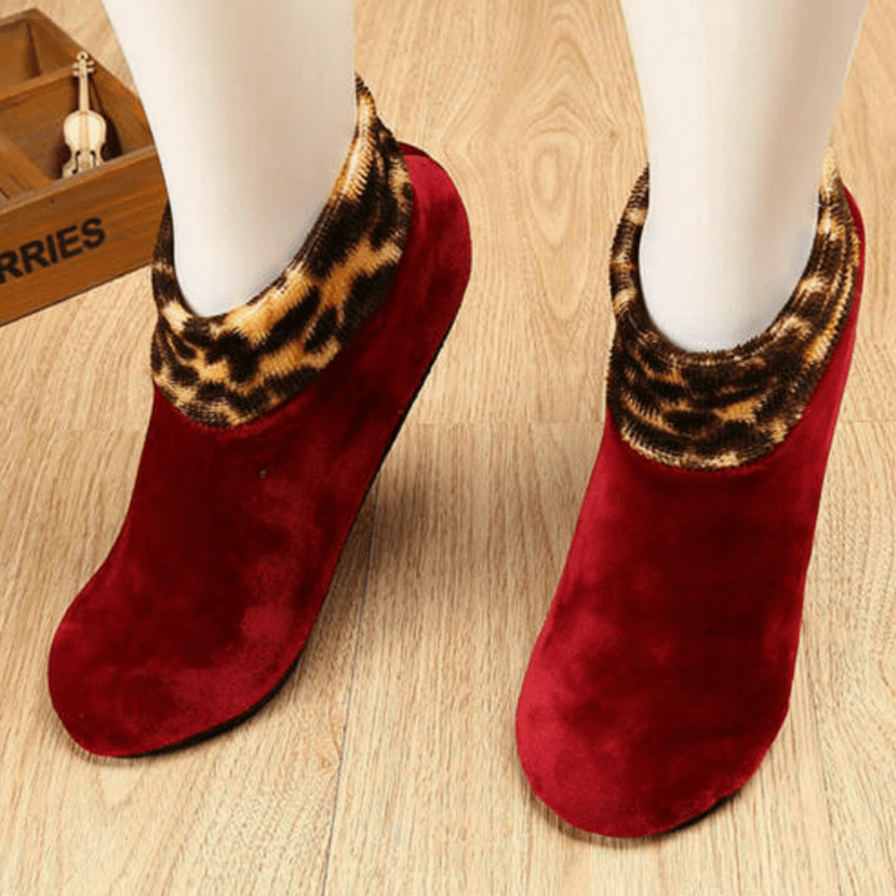 indoornonslipthermalsockswine.png