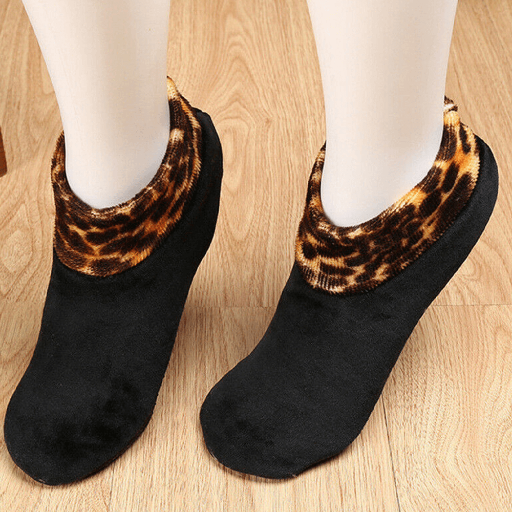 indoornonslipthermalsocksblack.png