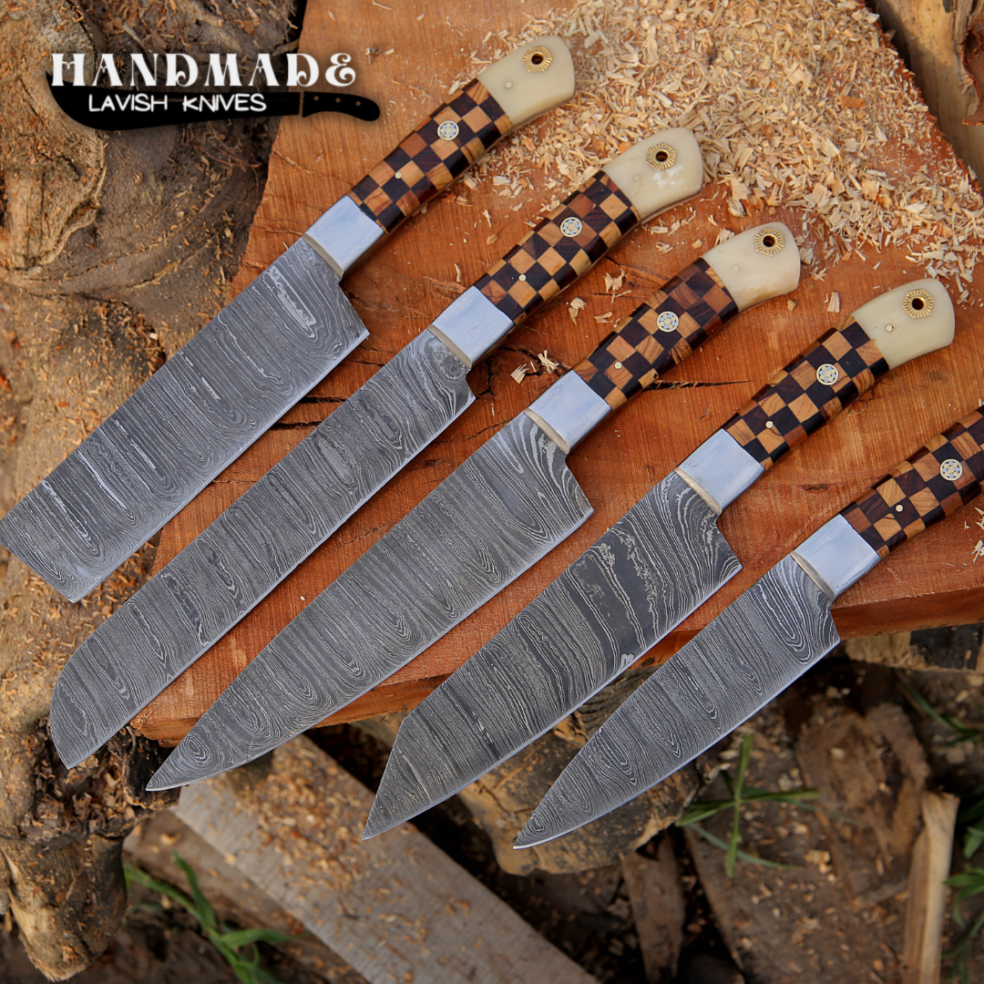 HandmadeKnivessetsforkitchenpng