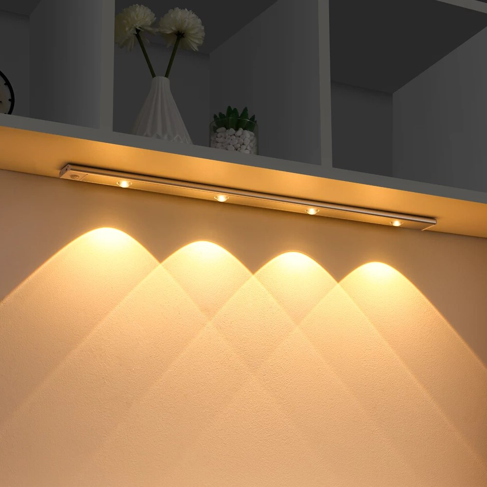 ledultrathinmotionsensorundercabinetlight1.png