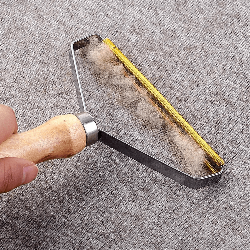 fuzzfabriclintremoverbrush2.png