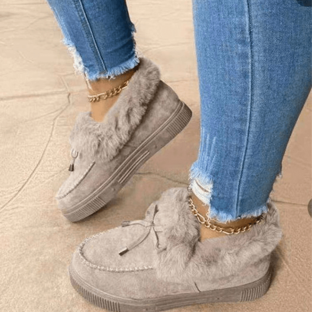 Womens cozy winter walking shoes