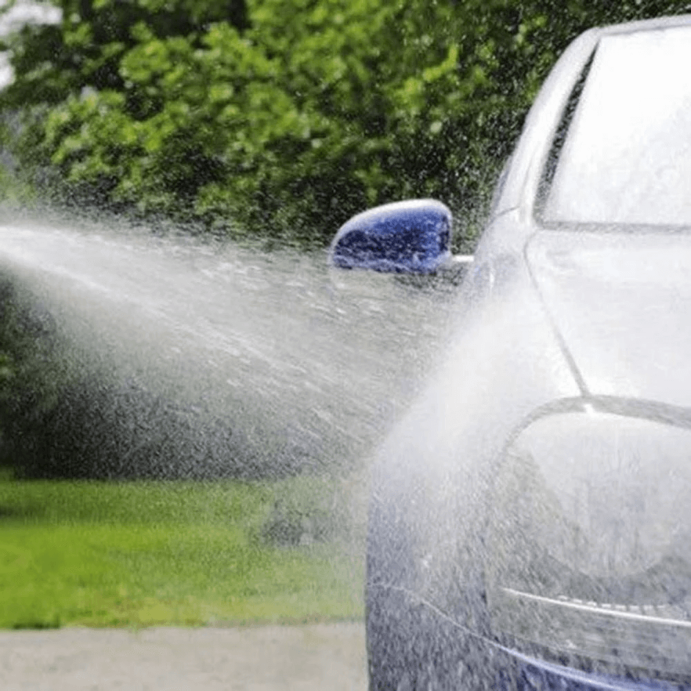 Durable jet spray nozzle for gardening