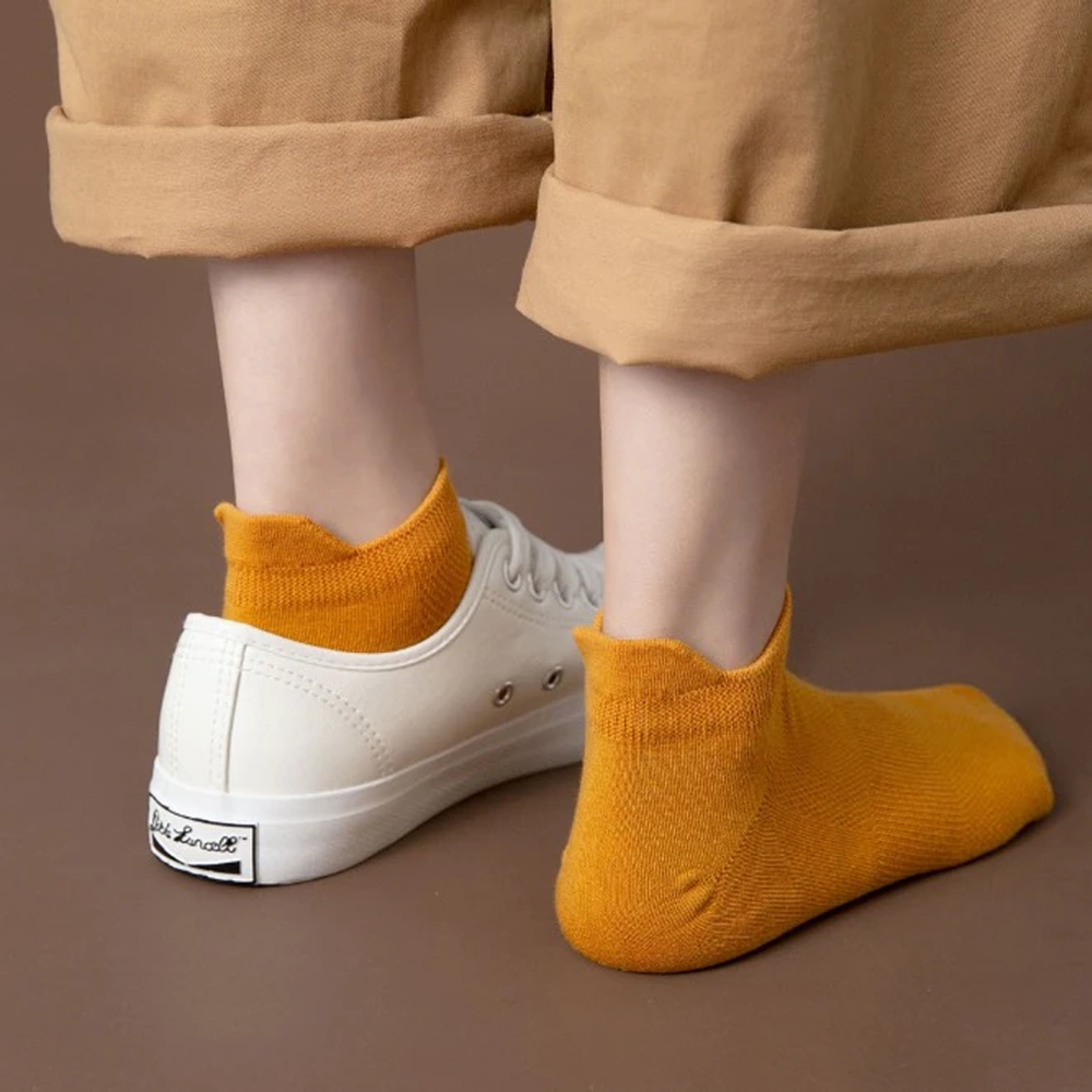 5pairsplaincolorboatsocks2.png