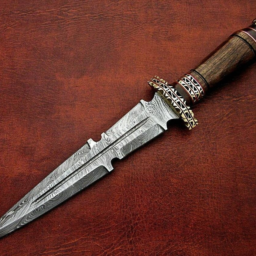Custom Handmade Damascus Steel Hunting Dagger Knife With leather Sheath reviewjpg