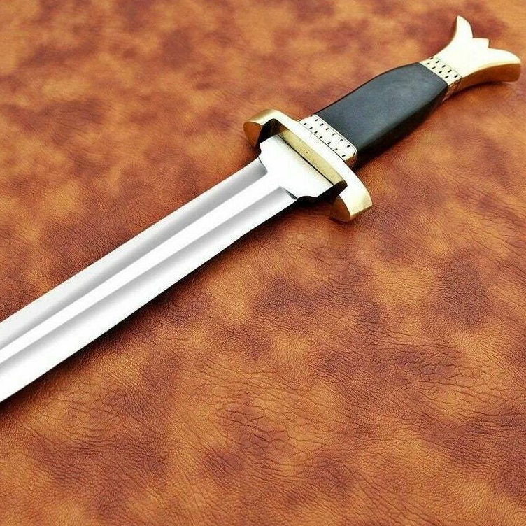 Custom Handmade Steel Dagger Hunting Knife Art knifejpg