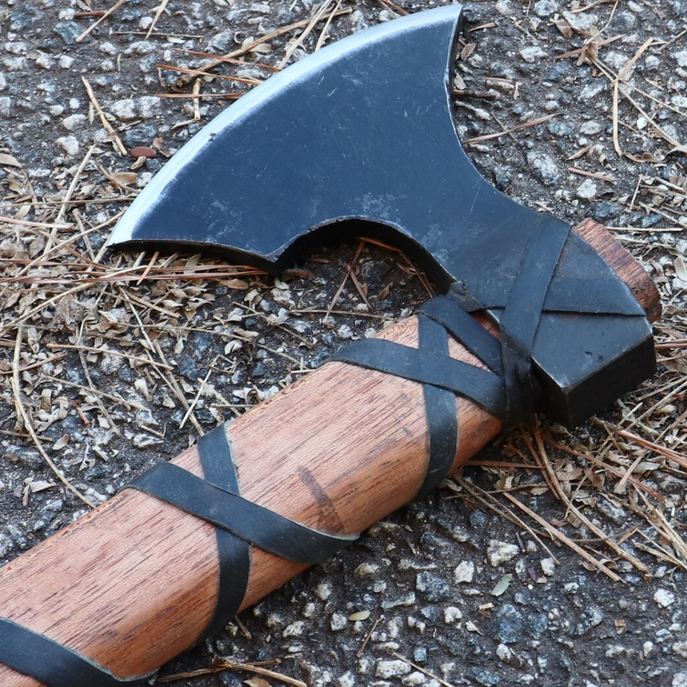 Wolf Heathen Viking War Axe in.jpg