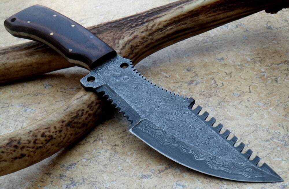 Damascus Steel hunting knife near me